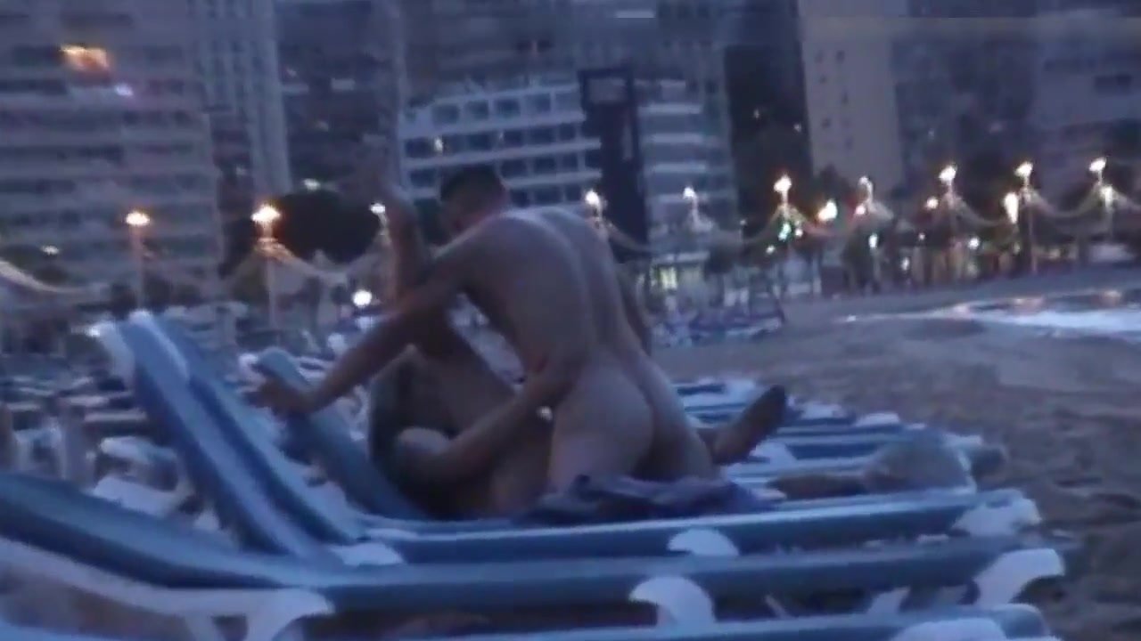 Geile Paar Sex am Strand in Spanien